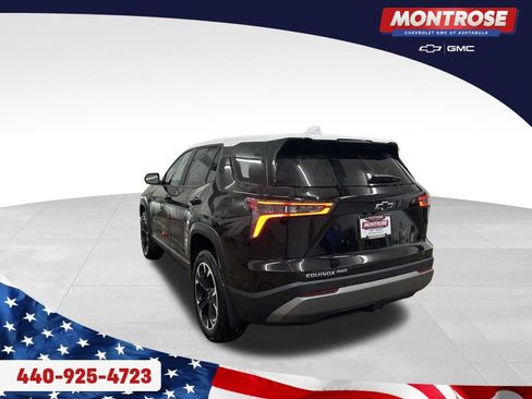 New 2026 Chevrolet Equinox LT w/ Convenience Package II image 3