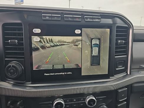 Used 2024 Ford F350 Platinum image 26