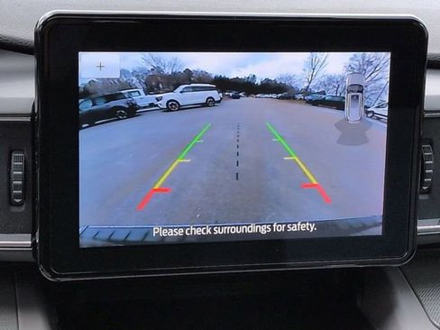 Certified 2023 Ford Explorer XLT w/ Equipment Group 202A image 24