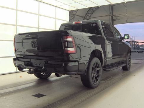 Used 2023 RAM 1500 Laramie AWD/4WD image 3