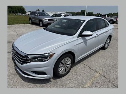 Used 2019 Volkswagen Jetta SE