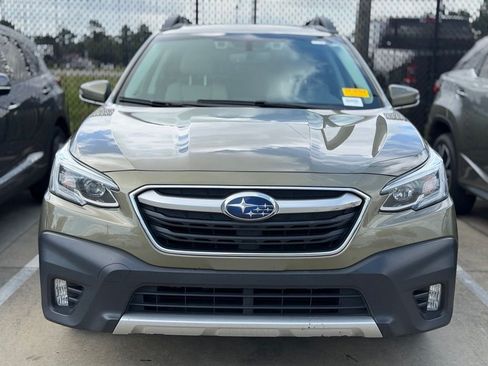 Used 2020 Subaru Outback Limited w/ Popular Package #2 AWD/4WD image 3
