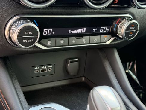 Certified 2021 Nissan Sentra SR FWD image 29