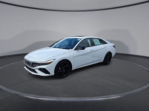 New 2026 Hyundai Elantra SEL Sport Premium w/ Cargo Package FWD image 5