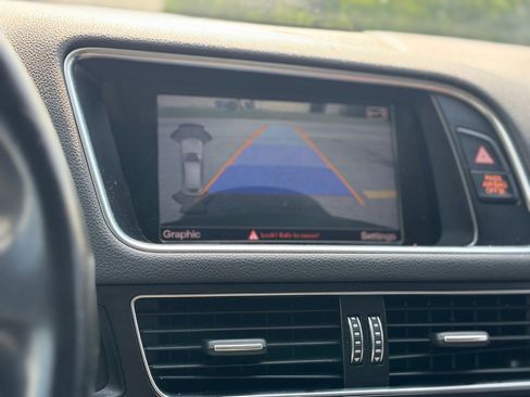 Used 2015 Audi Q5 2.0T Premium Plus w/ Technology Package image 37