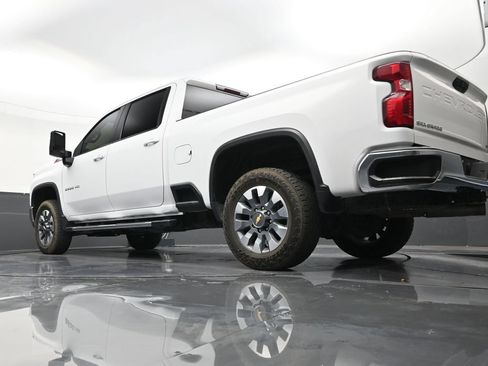 Used 2023 Chevrolet Silverado 2500 LT w/ All Star Edition AWD/4WD image 19