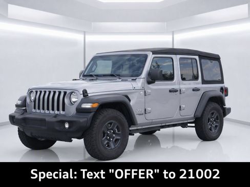 Used 2018 Jeep Wrangler Unlimited Sport AWD/4WD image 1