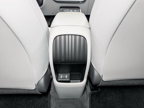 Used 2024 Hyundai Kona SE FWD image 22