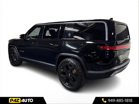 Used 2023 Rivian R1S Adventure Dual AWD/4WD image 3