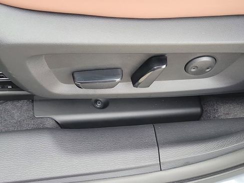 New 2026 Mitsubishi Outlander SEL FWD image 21