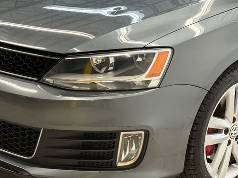 Used 2014 Volkswagen Jetta GLI image 4