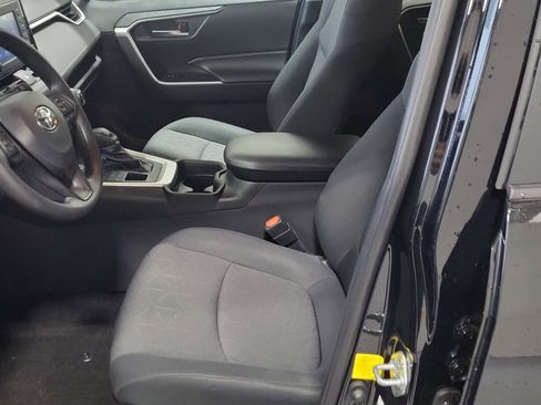 Used 2019 Toyota RAV4 XLE w/ All Weather Liner Package image 3