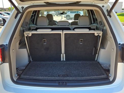 Used 2021 Volkswagen Atlas SEL FWD image 6