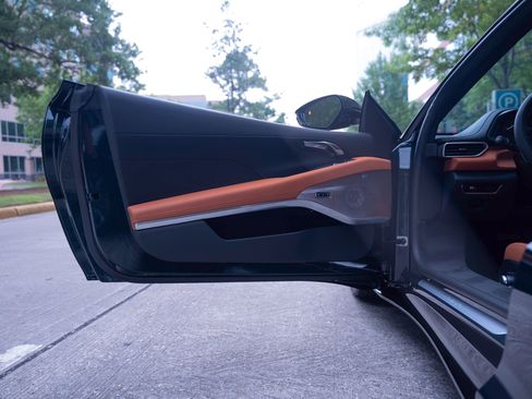 New 2026 Lotus Emira SE RWD image 7