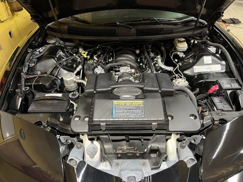 Used 2000 Pontiac Firebird Formula w/ Security Pkg image 19