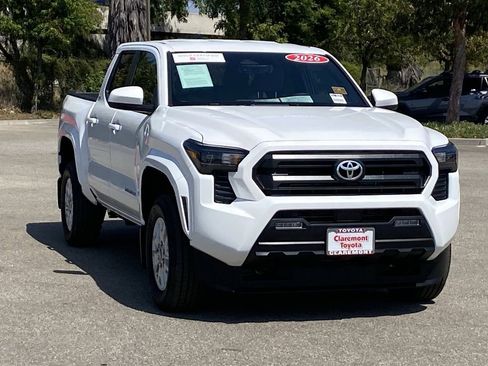Certified 2026 Toyota Tacoma SR5 image 46