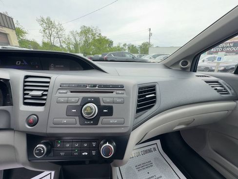 Used 2012 Honda Civic LX image 18