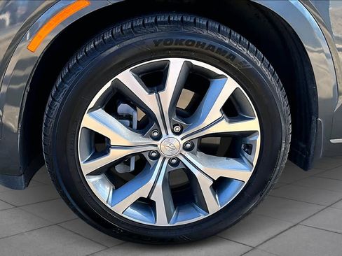 Used 2021 Hyundai Palisade Limited image 11