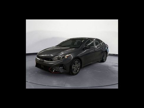 Used 2024 Kia Forte GT-Line w/ GT-Line Premium Package FWD image 2