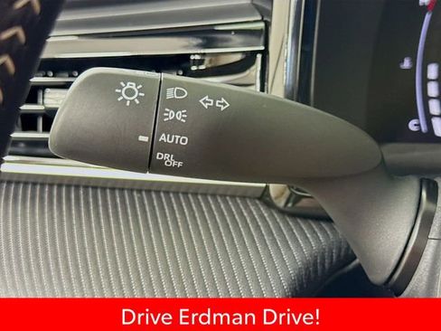Certified 2026 Toyota Camry SE FWD image 15