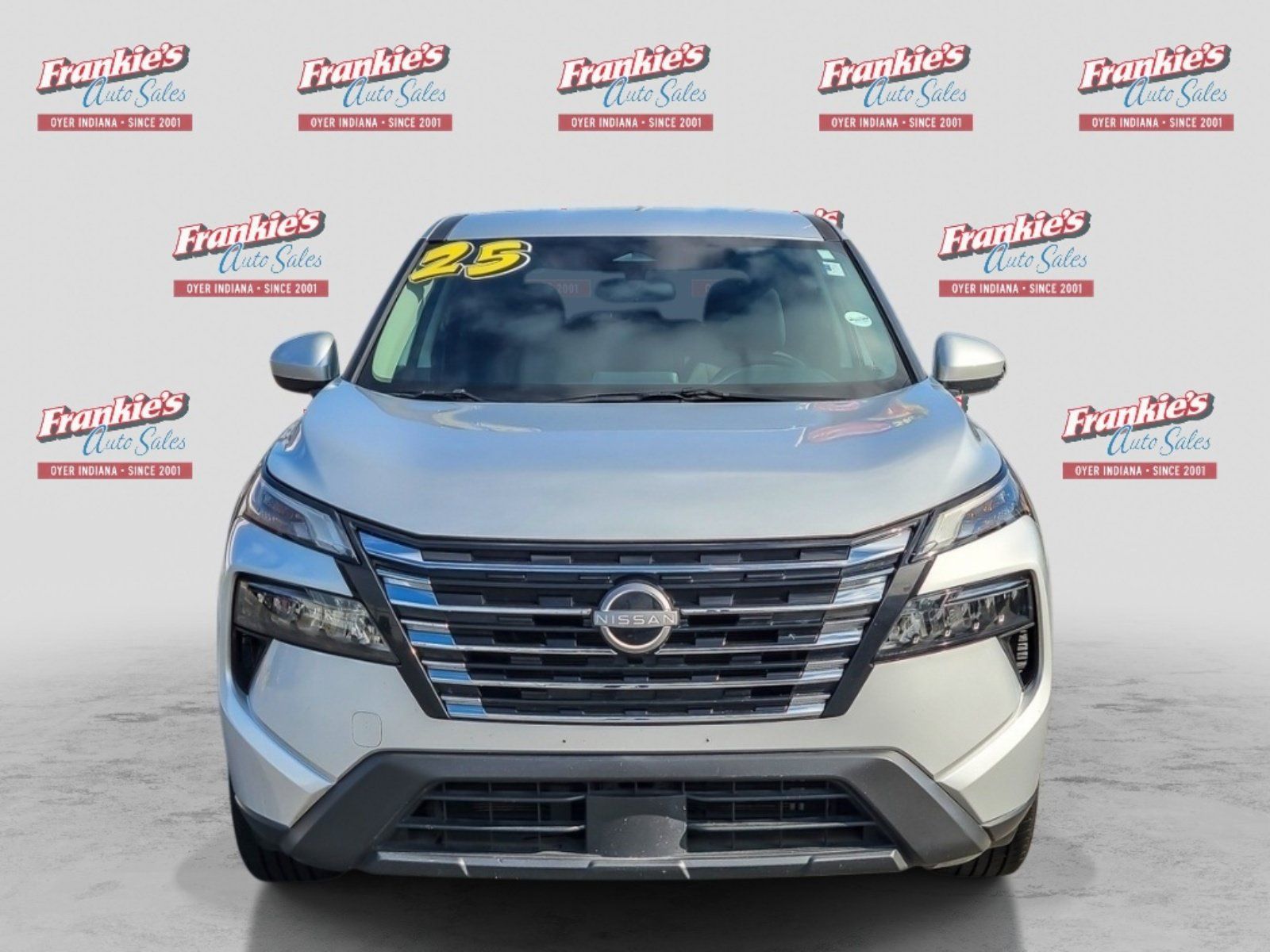 Used 2025 Nissan Rogue SV FWD image 8