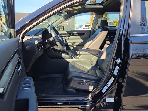 Used 2024 Honda CR-V Sport Touring image 4