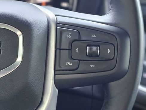 Used 2021 GMC Yukon SLT w/ SLT Luxury Plus Package image 18