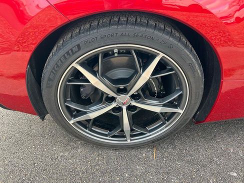 Used 2023 Chevrolet Corvette Stingray Premium Cpe w/ Body-Color Dual Roof Package image 11