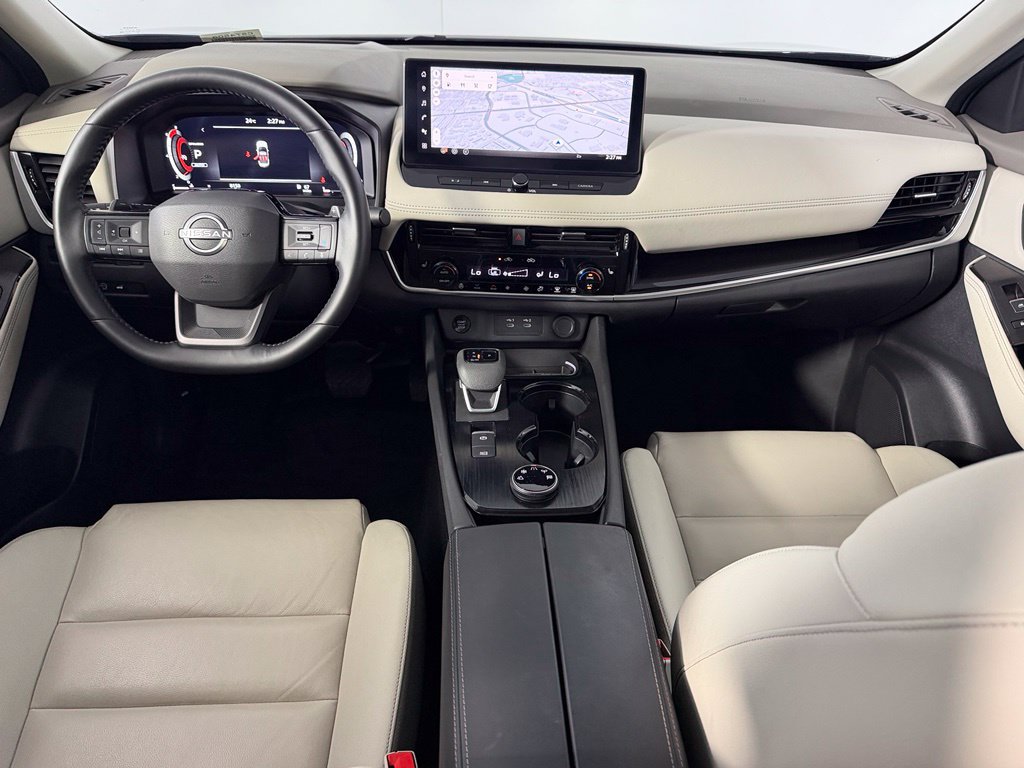 Used 2025 Nissan Rogue SL w/ SL Premium Package AWD/4WD image 12