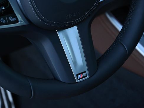 New 2026 BMW X5 xDrive40i w/ M Sport Package image 23