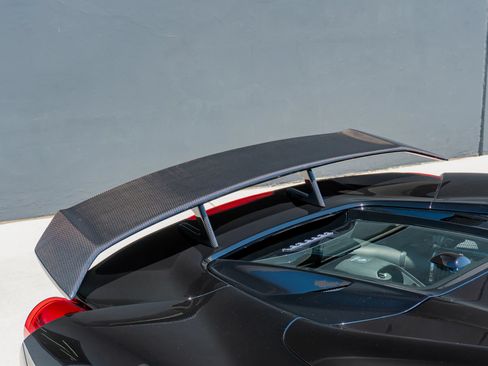 Used 2018 Ferrari 488 Spider RWD image 32