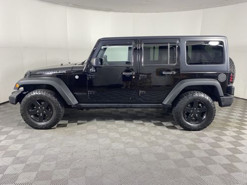 Used 2017 Jeep Wrangler Unlimited Sport AWD/4WD image 8
