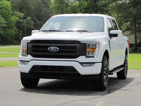 Used 2022 Ford F150 Lariat image 10