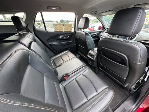 Used 2019 GMC Terrain SLT image 13
