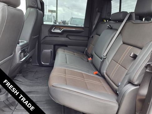 Used 2024 Chevrolet Silverado 2500 High Country w/ High Country Premium Package image 28