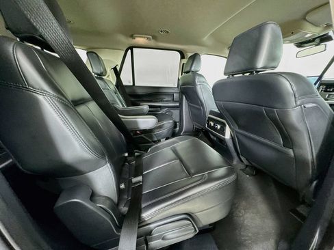 Used 2024 Ford Expedition XLT AWD/4WD image 35