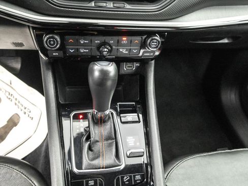 Used 2023 Jeep Compass Trailhawk image 27