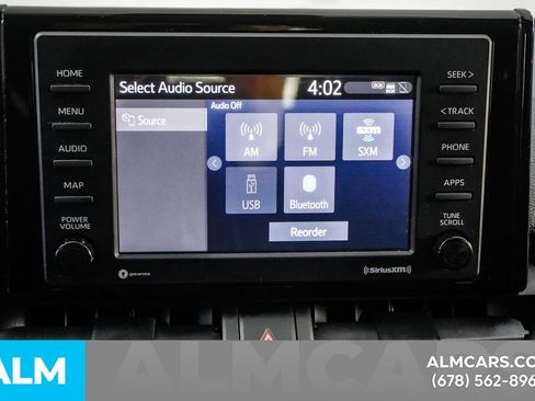 Used 2020 Toyota RAV4 LE FWD image 33