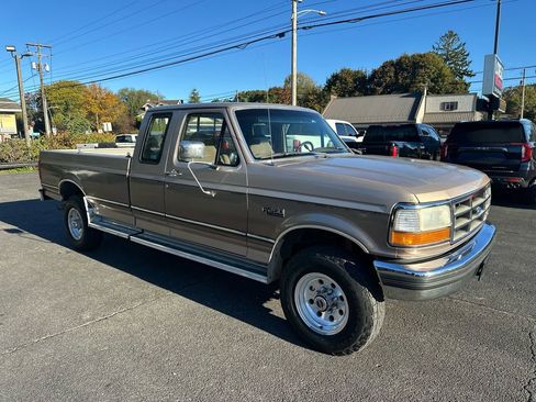 Used 1992 Ford F250 4x4 SuperCab image 1