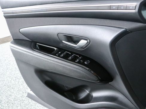 Used 2022 Hyundai Tucson Limited FWD image 23