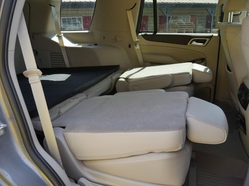 Used 2019 GMC Yukon Denali w/ Open Road Package image 29