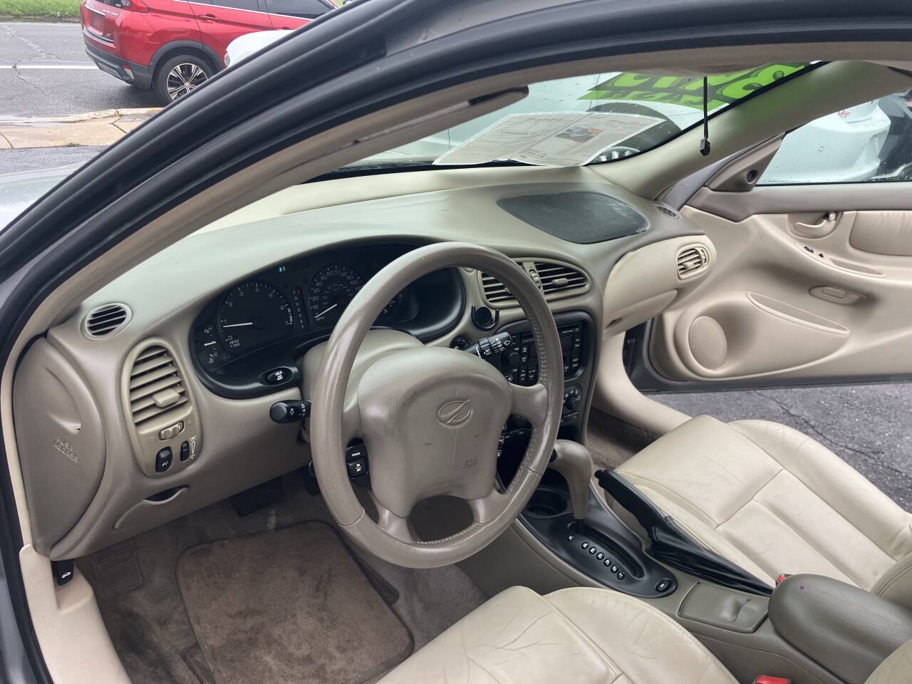 Used 1999 Oldsmobile Alero GLS FWD image 19