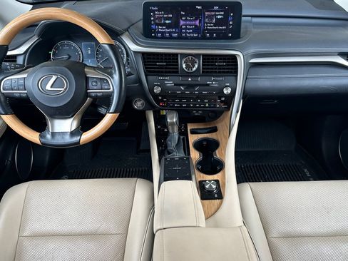 Used 2022 Lexus RX 350L FWD w/ Premium Package image 9