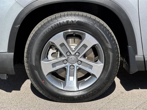 Certified 2023 Honda Pilot EX-L image 35