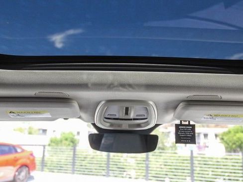 New 2025 Volvo XC90 B5 Plus w/ Protection Package Premier image 16