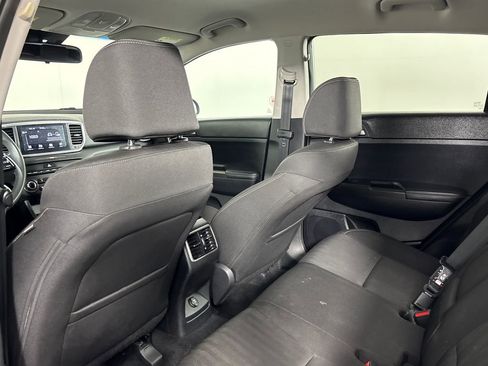 Used 2020 Kia Sportage LX image 26