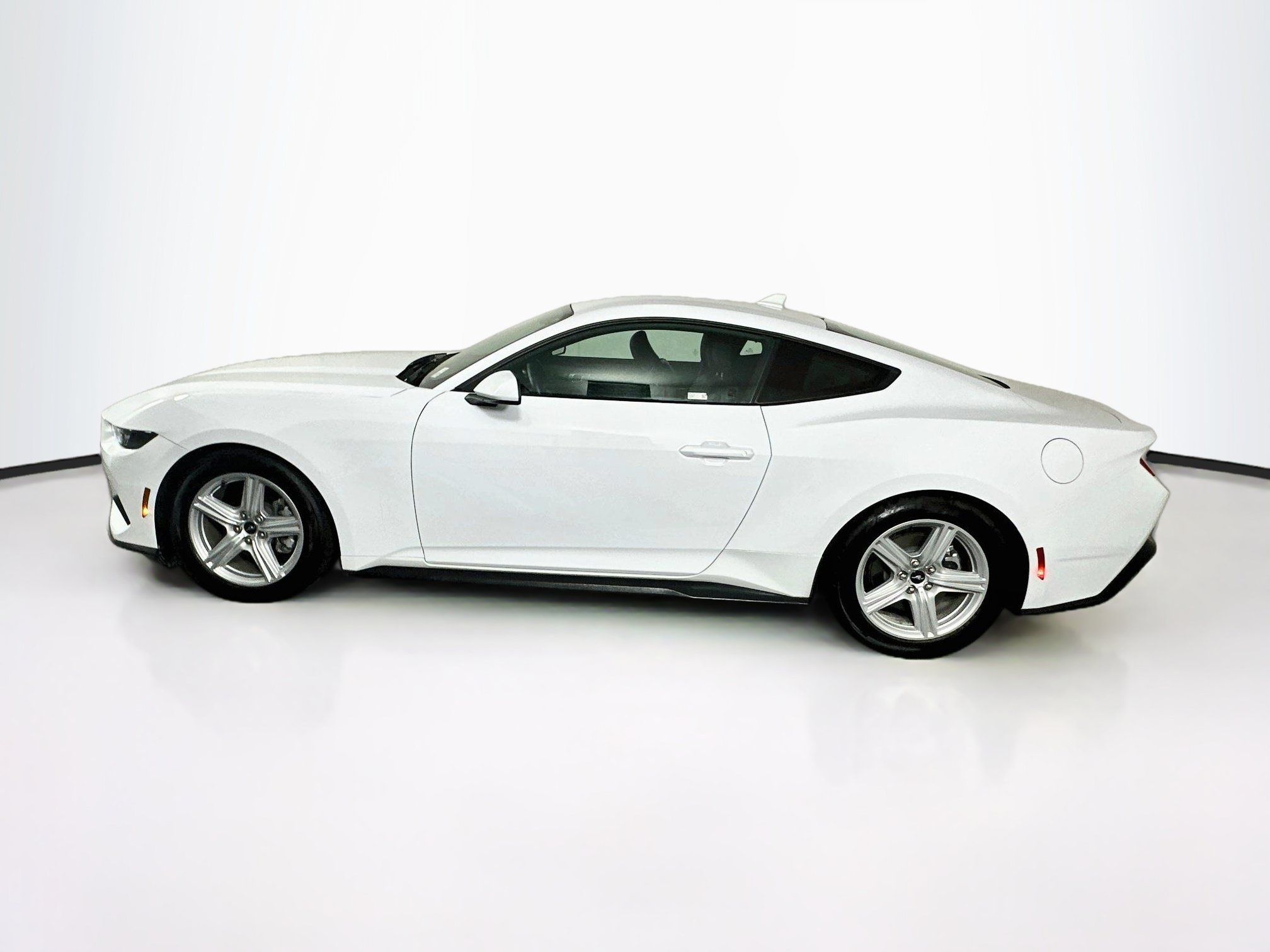 Used 2026 Ford Mustang Premium RWD image 4