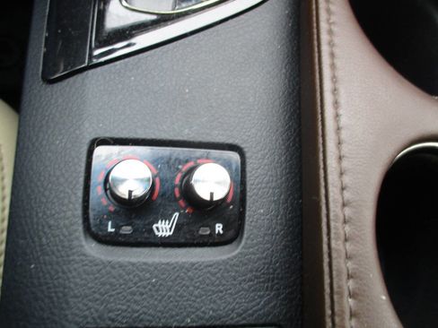 Used 2015 Toyota Avalon XLE image 14