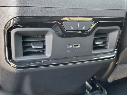 New 2026 GMC Sierra 1500 AT4 w/ AT4 Premium Package AWD/4WD image 35