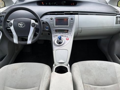 Used 2014 Toyota Prius Three w/ Solar Roof Package FWD image 15